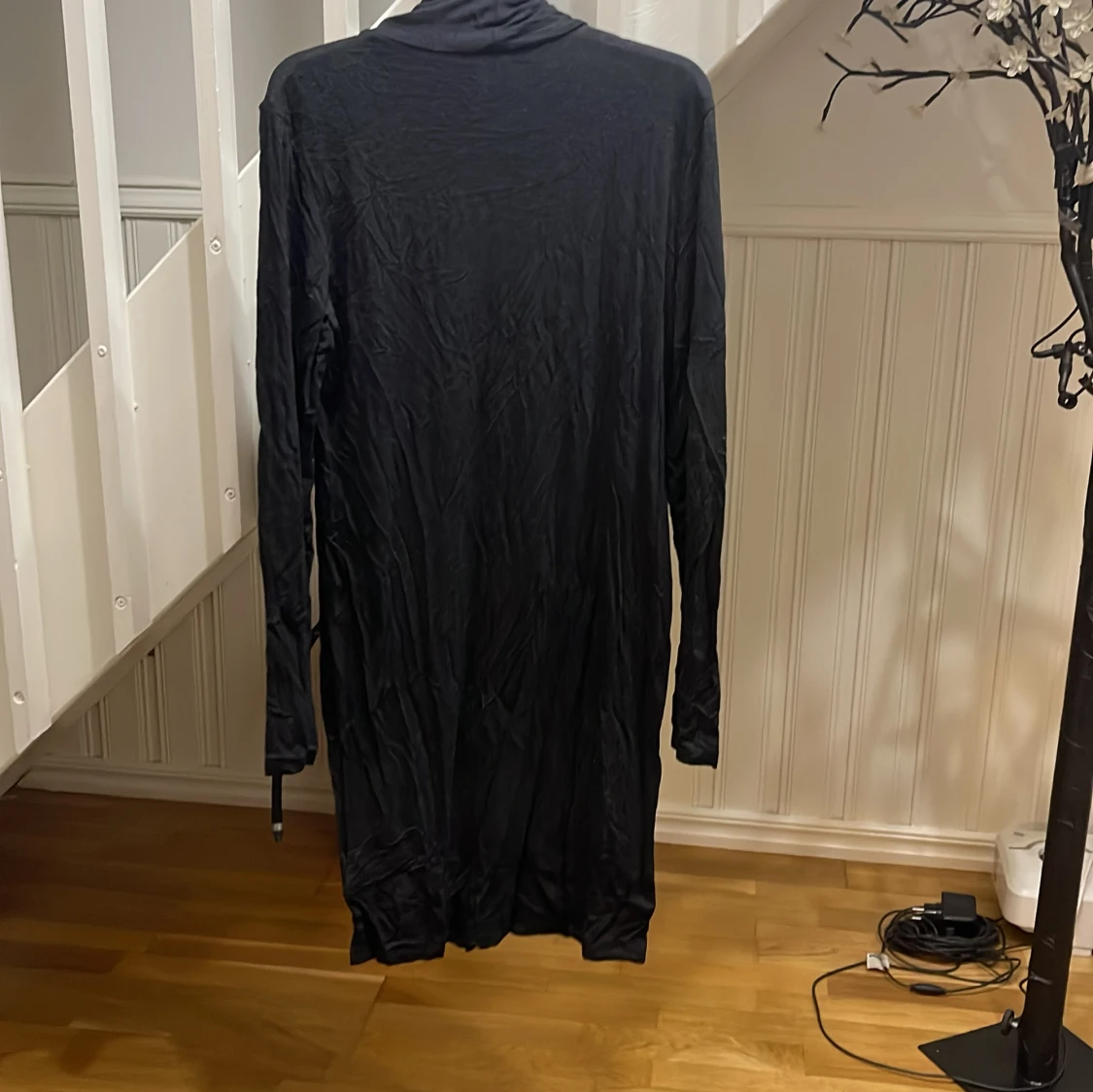 Svart långklänning från H&M - 2