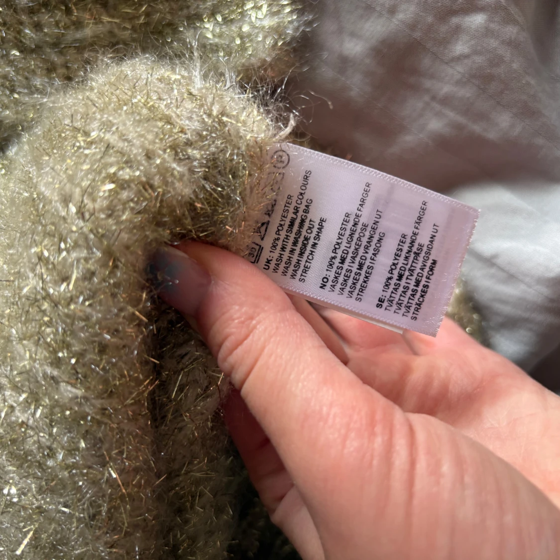 Glittrig beige stickad tröja Bik Bok - 4