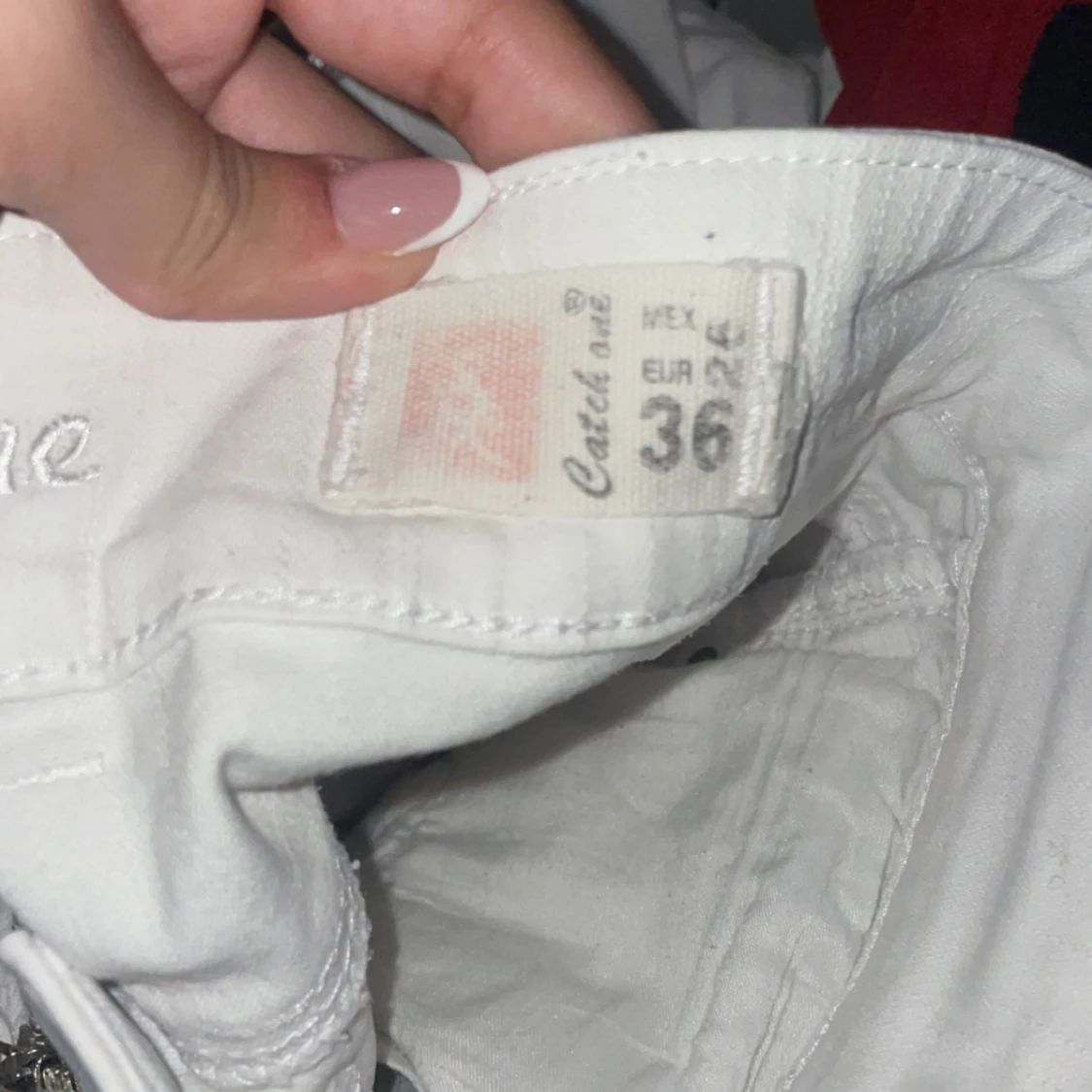 Vita jeansbyxor från Catch One, strl 36 - 2