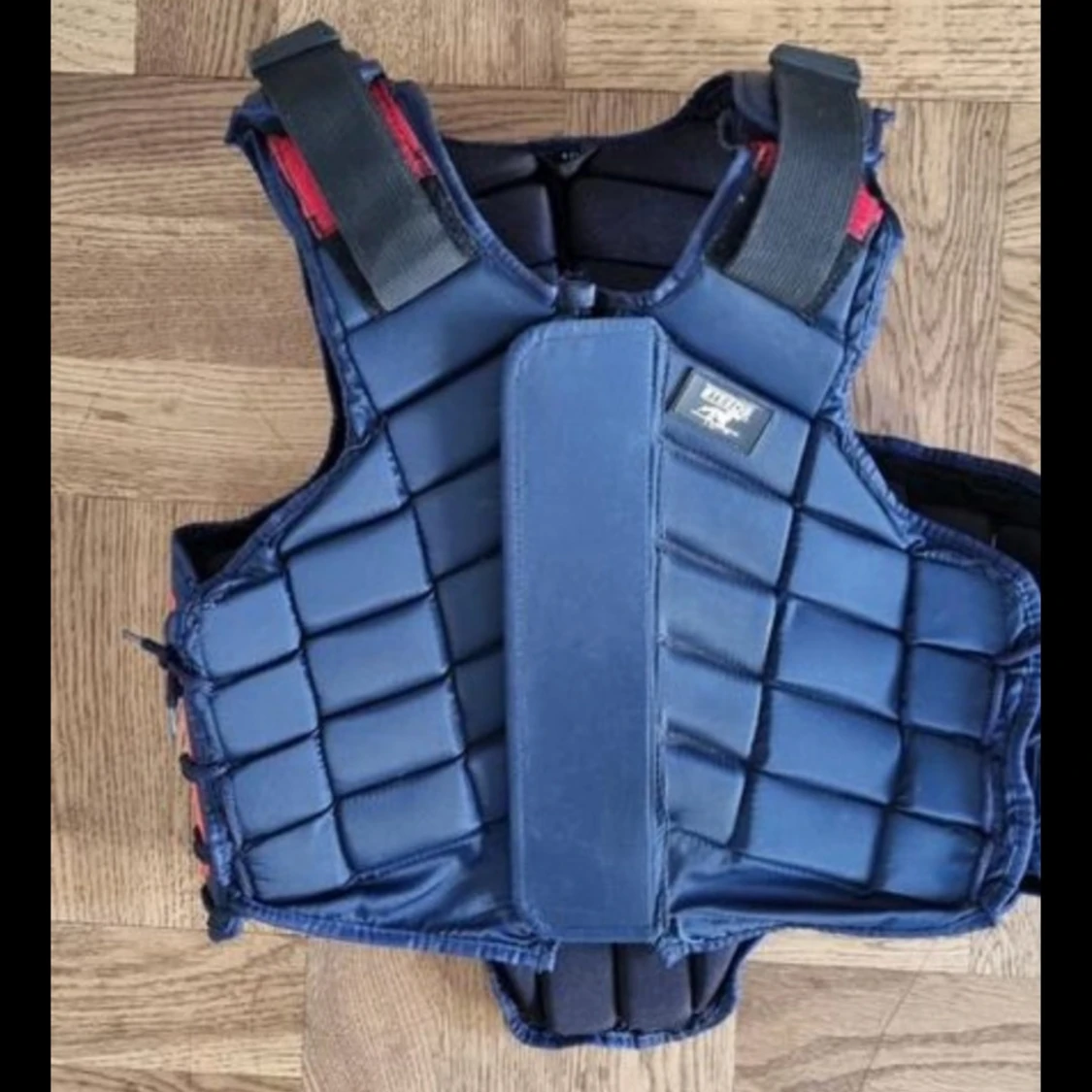 Blå skyddsväst från Steeds