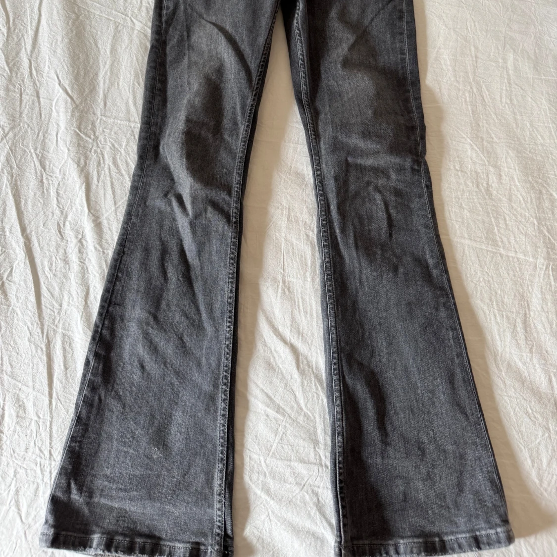 Mörkgrå lågmidjade bootcut jeans - 3