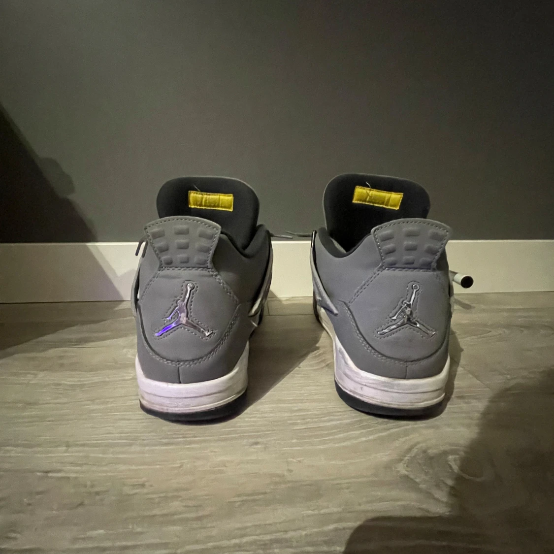 Gråa Air Jordan 4 sneakers - 2