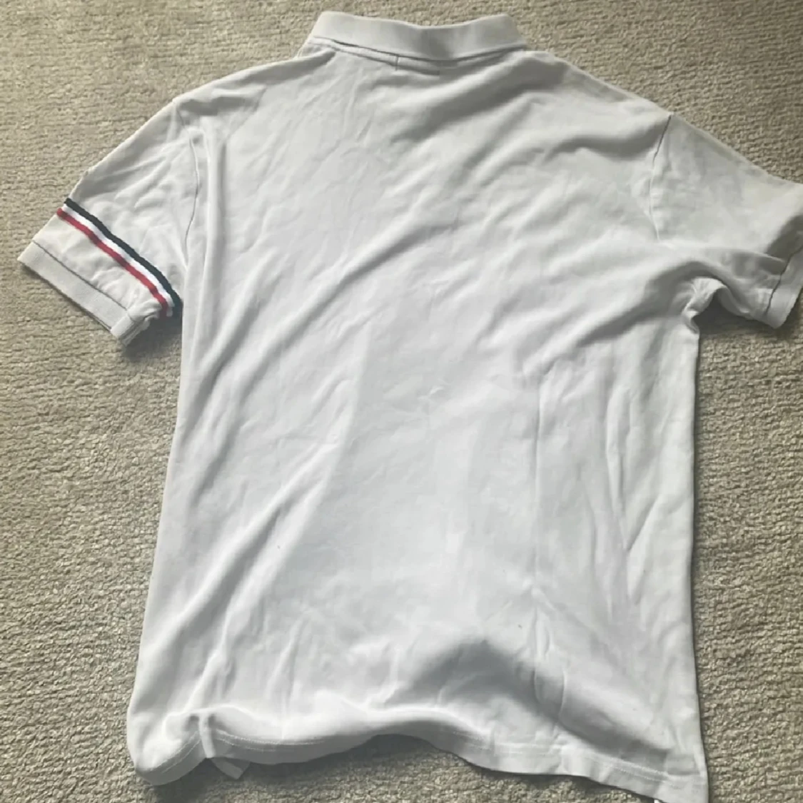 Vit piké från Moncler med logga - 3