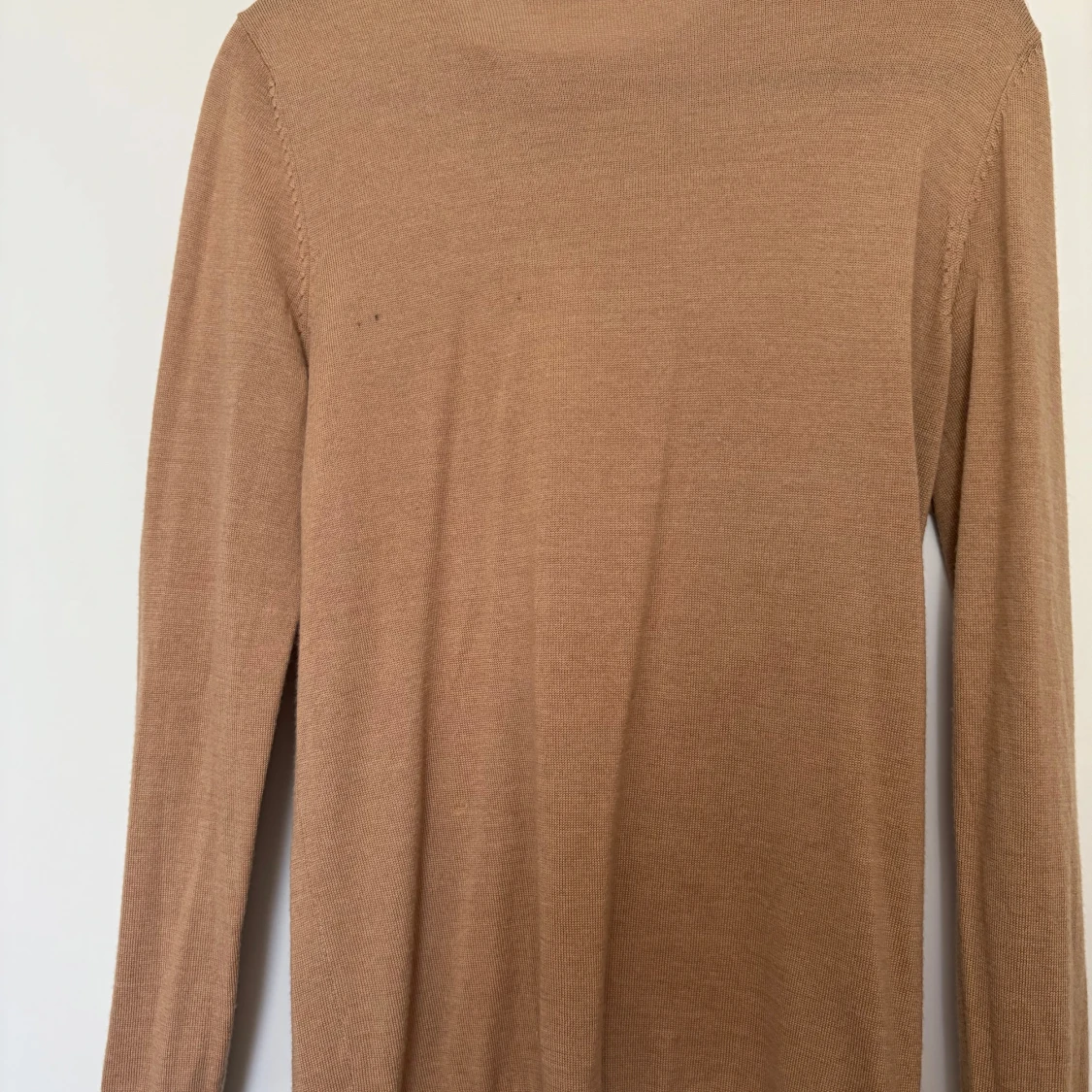 Beige långärmad tröja