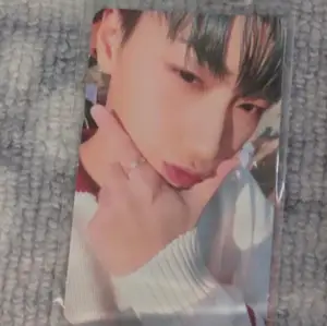 K-pop photocard på San från ateez. Från Ode To Youth photobook, nyskick
