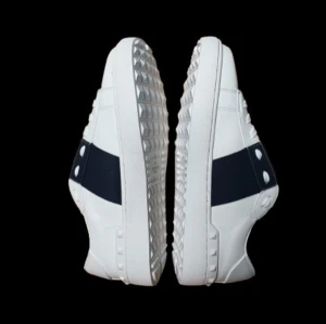 Valentino skor  - Valentino skor i storlek 41, säljes eftersom modellen var för stor för mig. Hör av er för mer bilder eller frågor! Knappast använda 