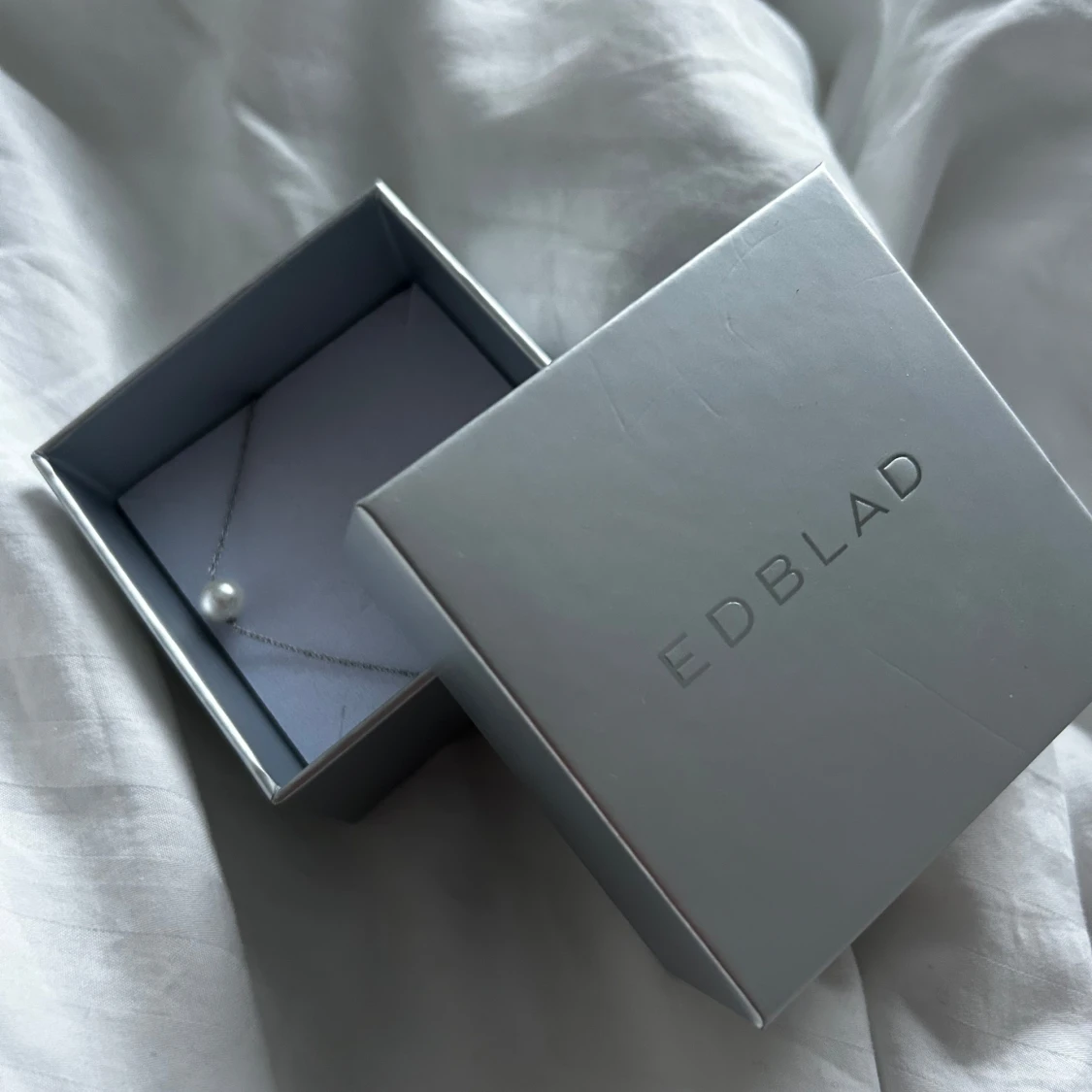 Armband med pärla från Edblad