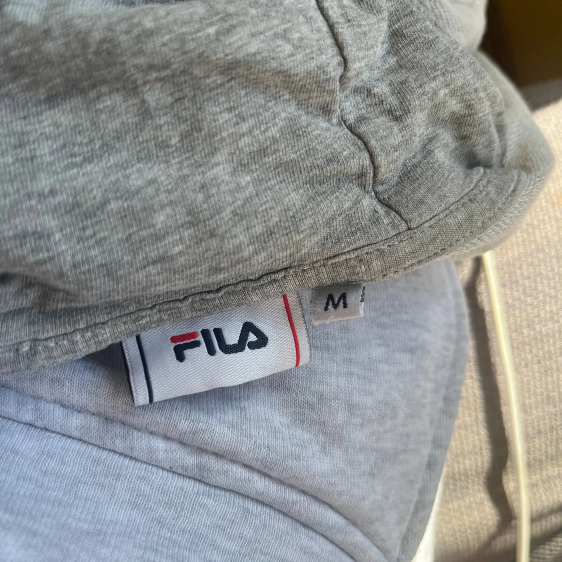 Grå hoodie från FILA - 3