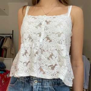 Hollister spetstopp - Så söt spetstopp från Hollister🥰🥰❤️