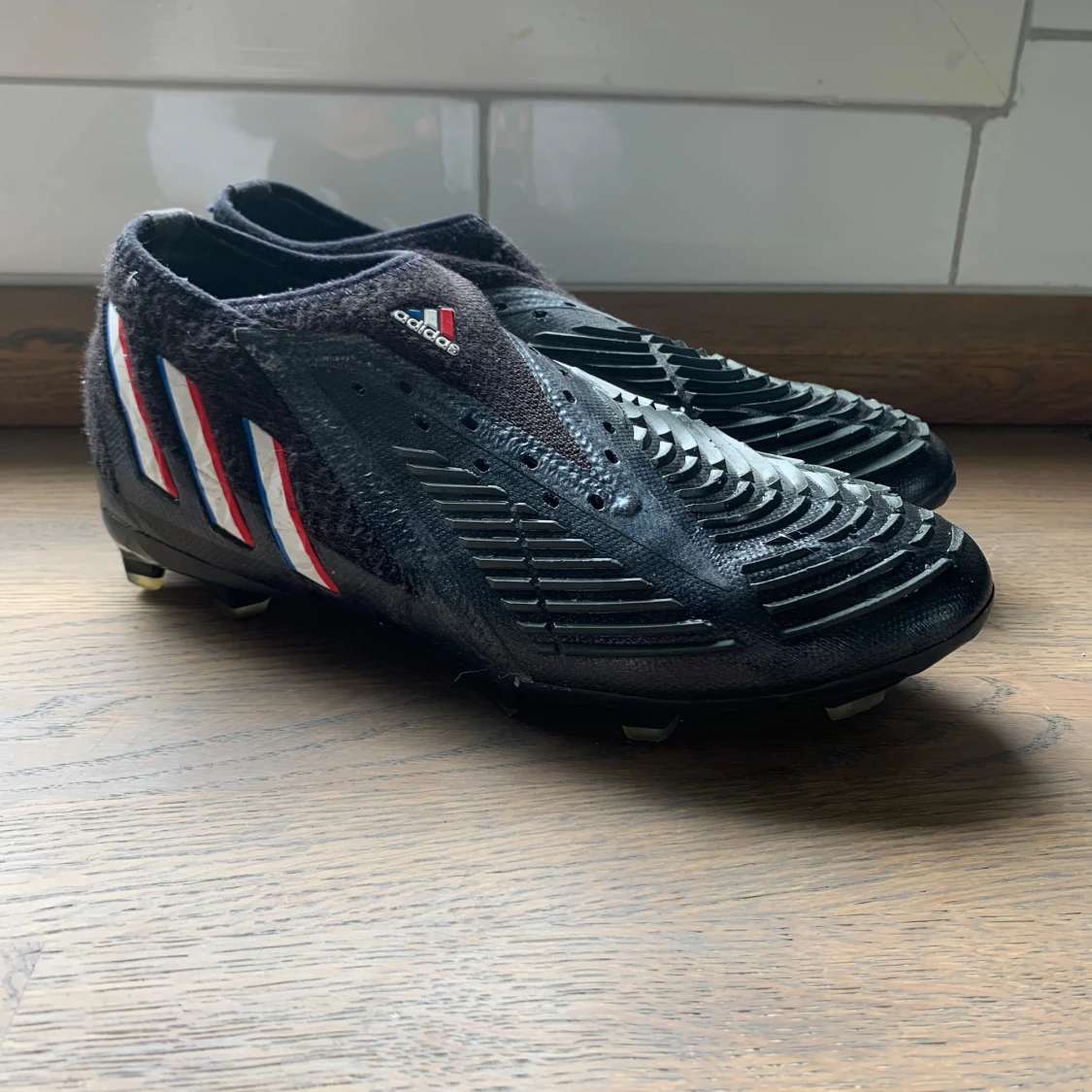 Adidas Predator fotbollsskor PRO.  Inga snören tyvärr 