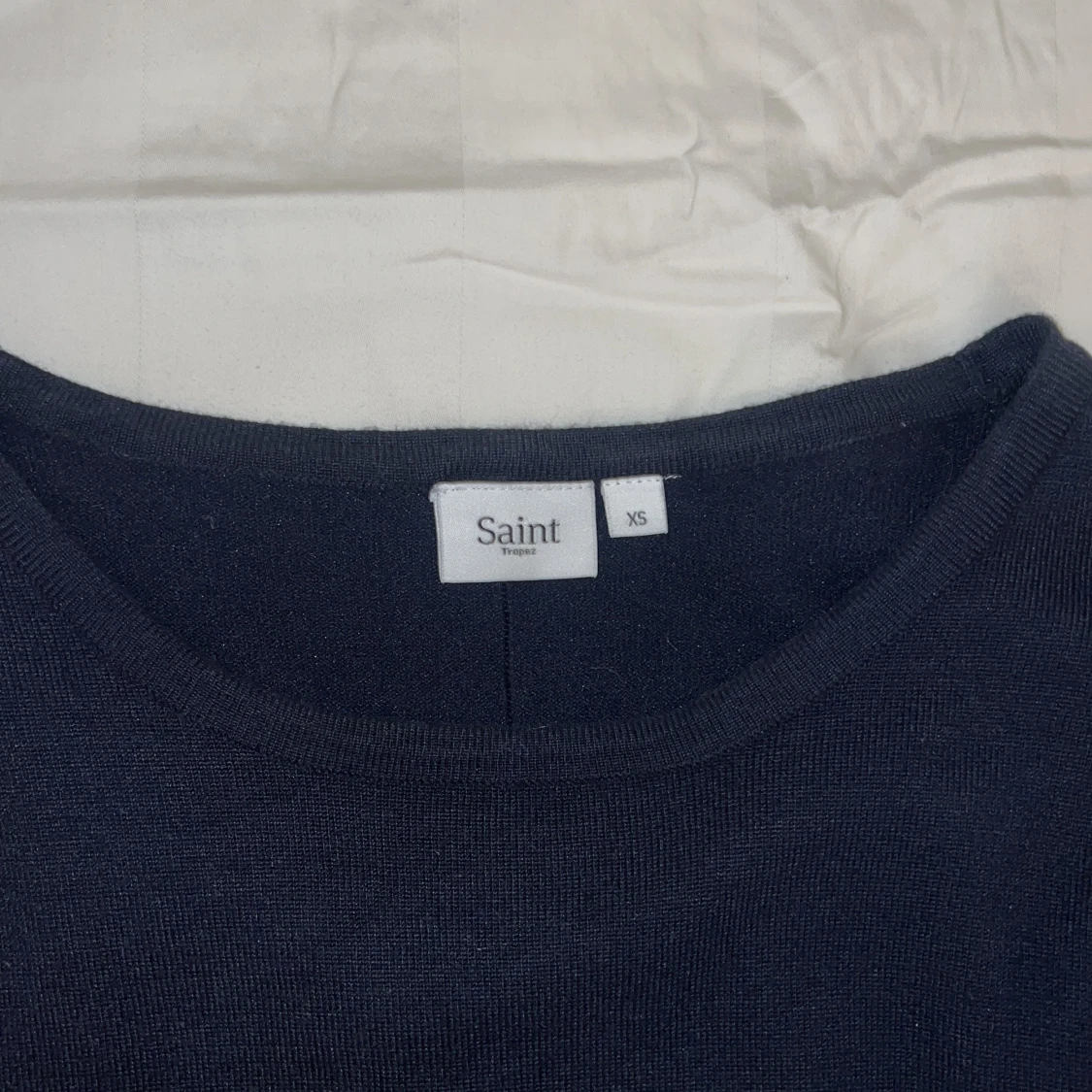 Mörkblå stickad tröja från Saint Tropez - 2