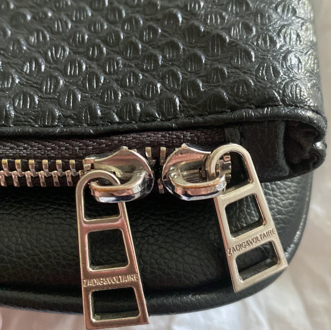 Svart Zadig & Voltaire väska - 3