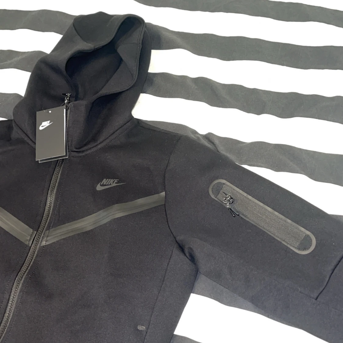 Svart Nike tech kofta - 2