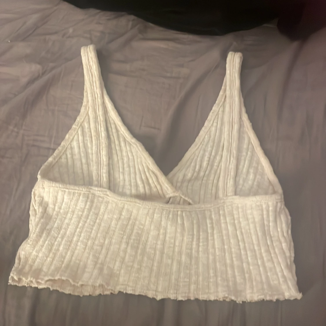 Vit ribbad linnetopp från H&M - 1