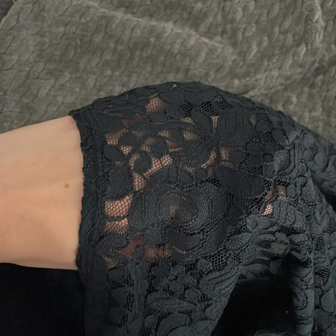 Svart spetsblus från Jacqueline de Yong - 3