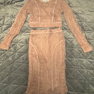 Paketpris: 5 plagg sommarkläder/festklänningar -  storlek XS-S - alla för 150kr - Paketpris: 5 plagg sommarkläder/festklänningar -  storlek XS-S - alla för 150kr. Knappt använda. 