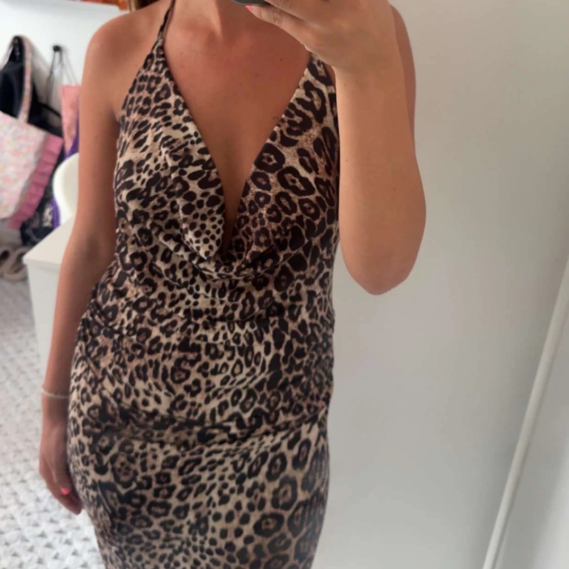 Leopardmönstrad klänning