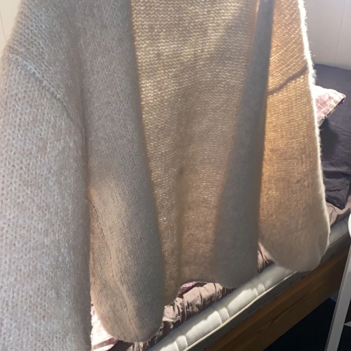 Beige stickad kofta från Lindex - 2