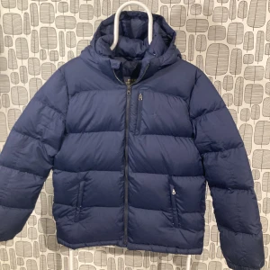 Ralph Lauren dunjacka (Ny) - ♾️Ralph Lauren dunjacka i nyskick ♾️inga defekter eller liknande ♾️Storlek: S