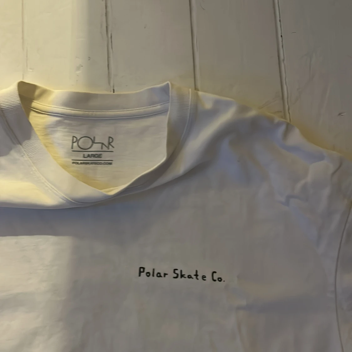 Vit t-shirt från Polar Skate Co. - 1