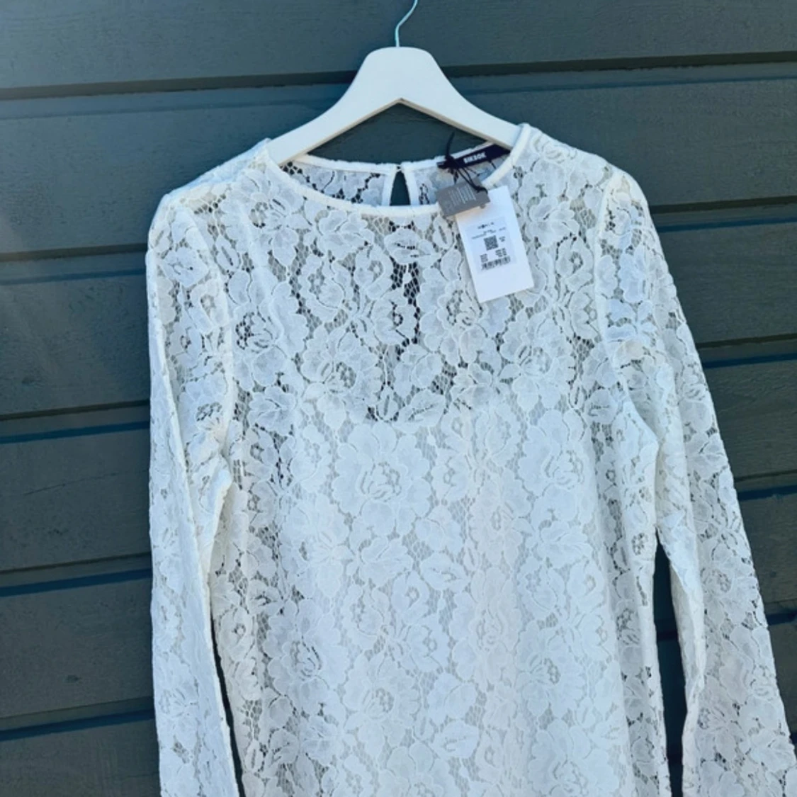 Vit långklänning i spets - 4