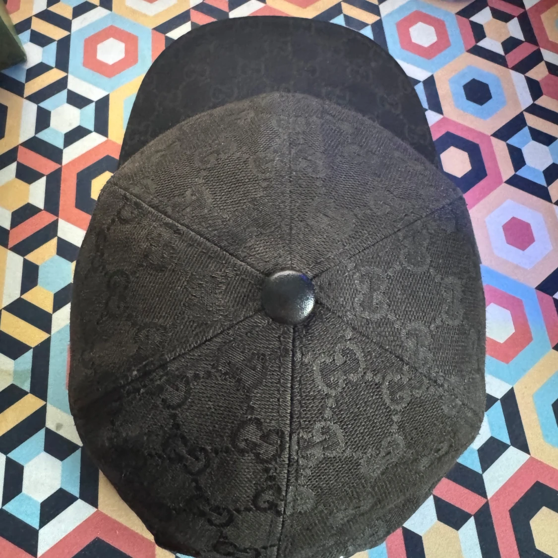 Svart keps från Gucci med monogram - 3