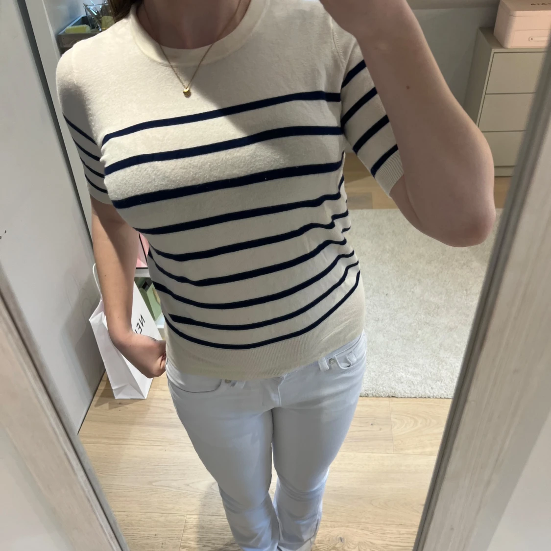 Vit och marinblå randig tröja från Zara - 1