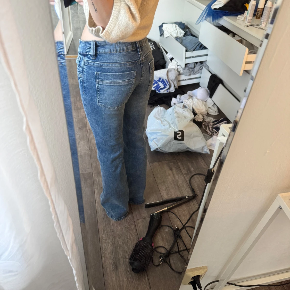 Lågmidjade jeans  - 1