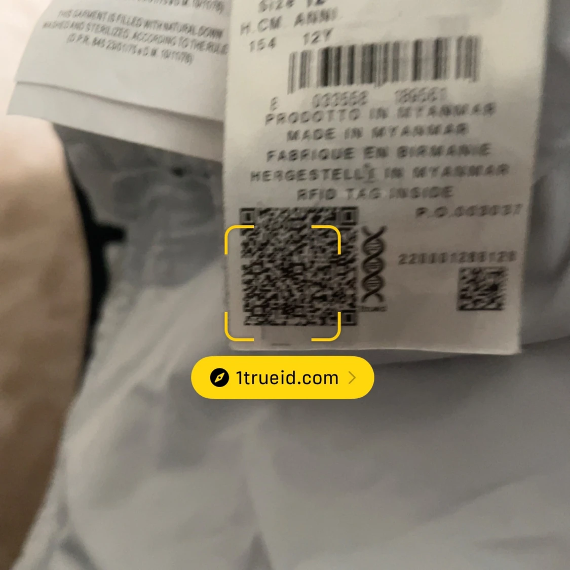 Mörkblå dunväst från Colmar - 2