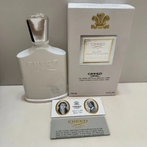 Creed Silver Mountain Water Eau de Parfum - Toppklass parfym, perfekt till sommarn oöppnad,kvitto finns, skriv för mer bilder/info