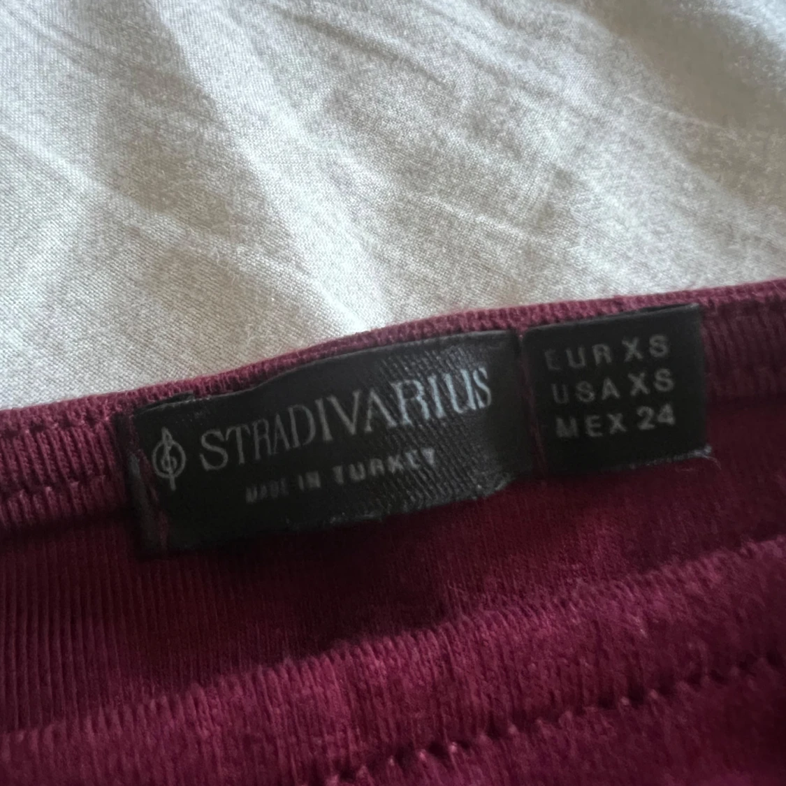 Röd långärmad tröja - 2