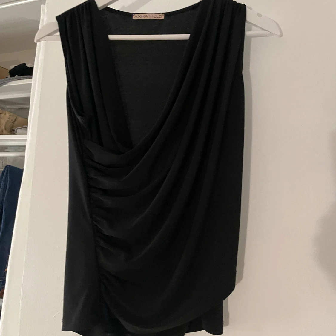 Svart festtopp Anna Field - 2