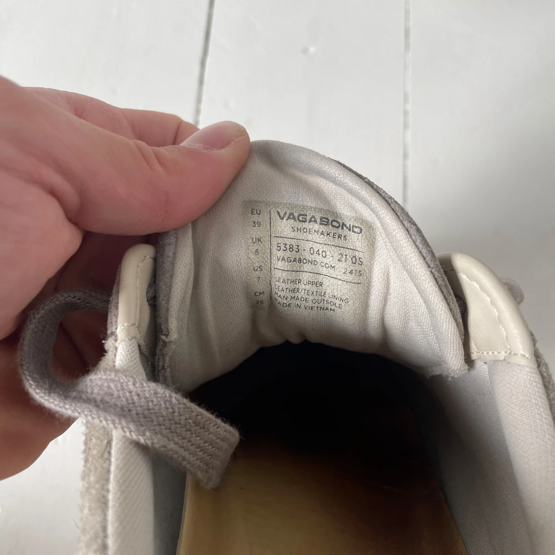 Grå mockasneakers från Vagabond - 2