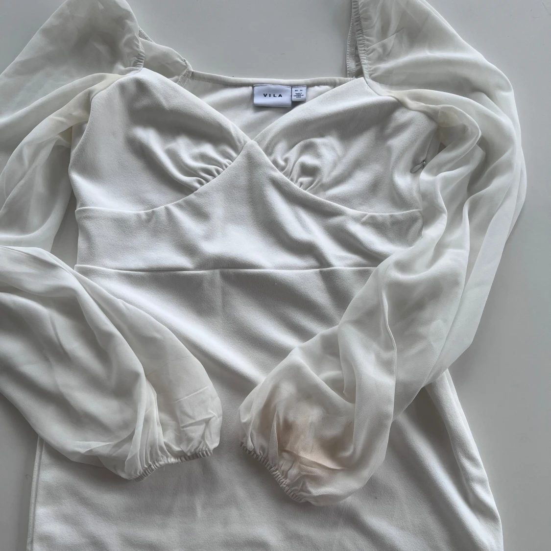 Vit kort klänning från Vila - 1