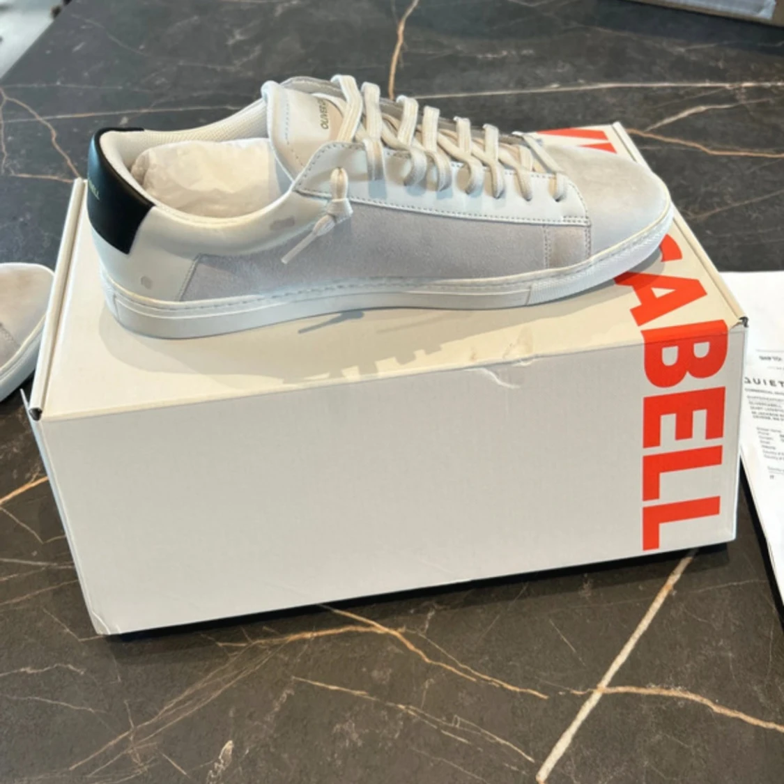 Vita sneakers från Oliver Cabell - 3