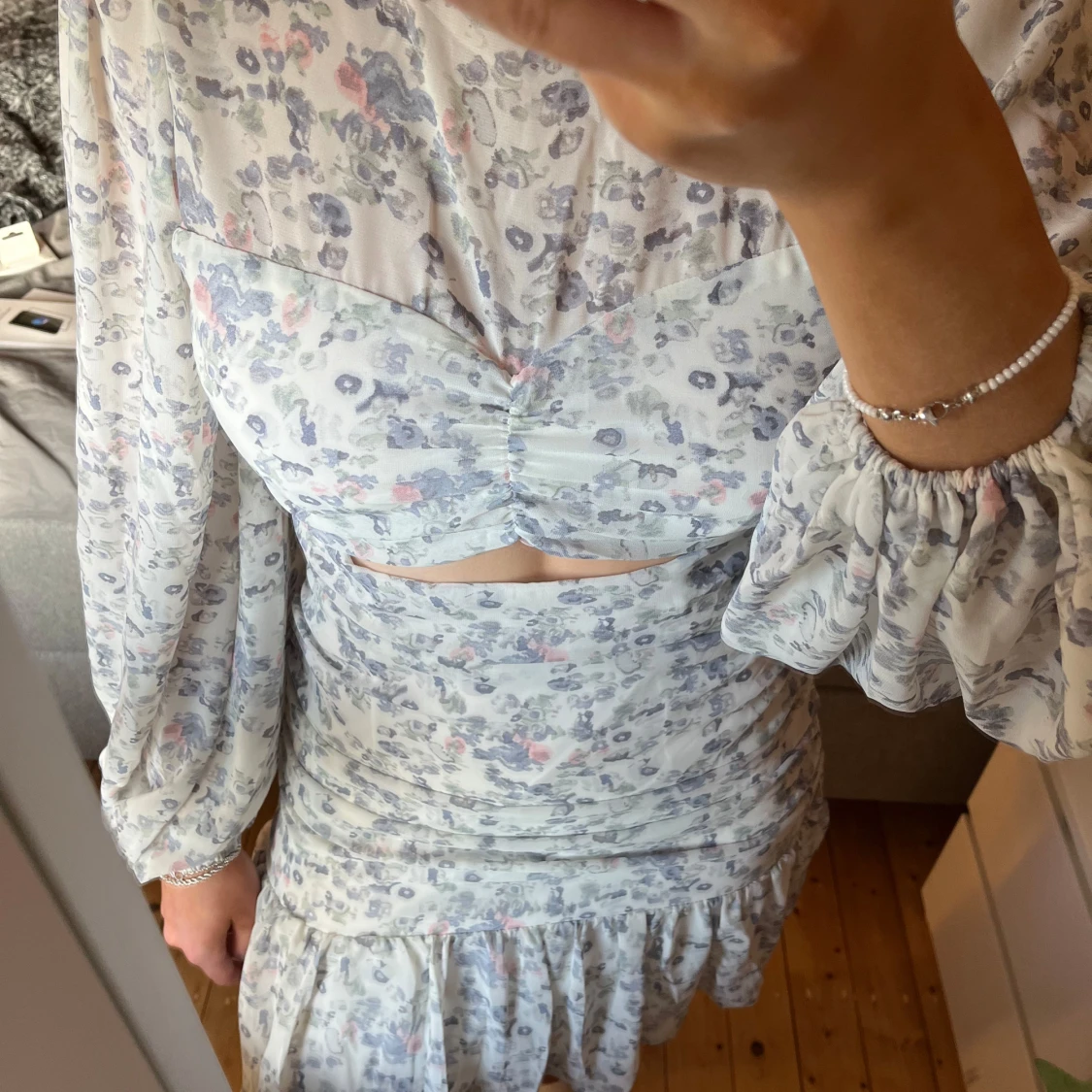 Blommig klänning från Missguided - 1