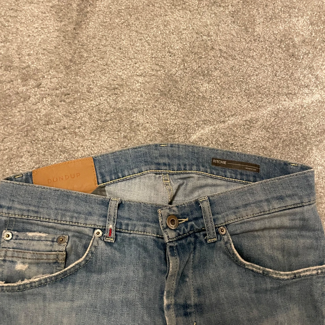 Ljusblå jeans från Dondup - 3