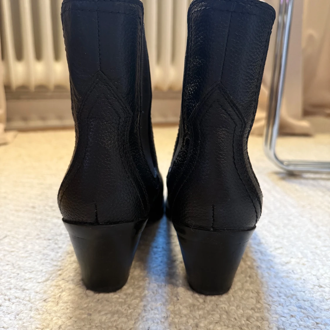 Svarta boots - 3