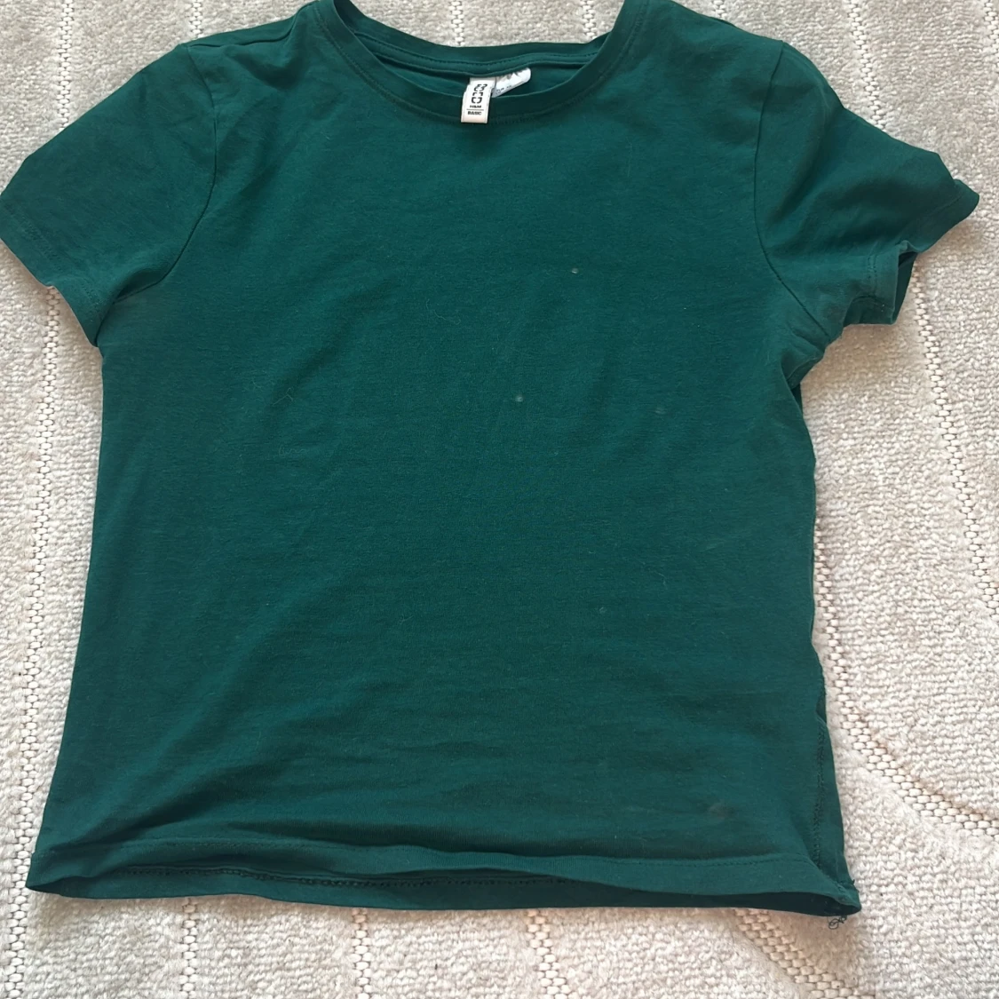 Grön t-shirt från H&M Divided - 1
