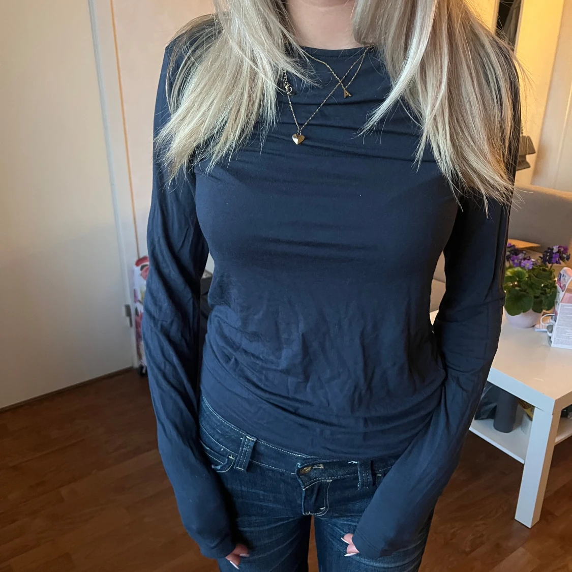  Marinblå långärmad topp  - 1