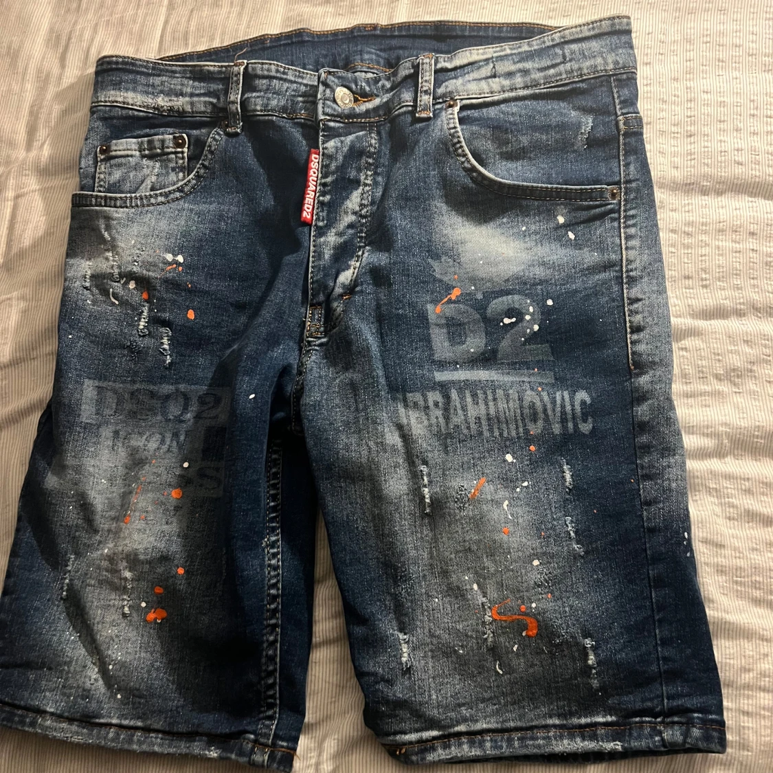 Blå jeansshorts från Dsquared2