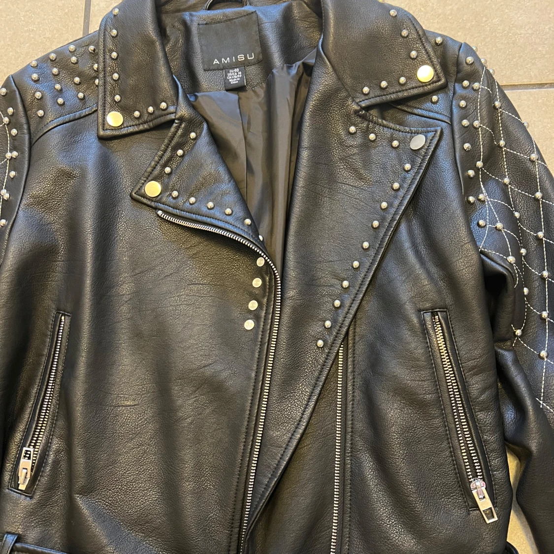 Svart skinnjacka från Amisu - 1
