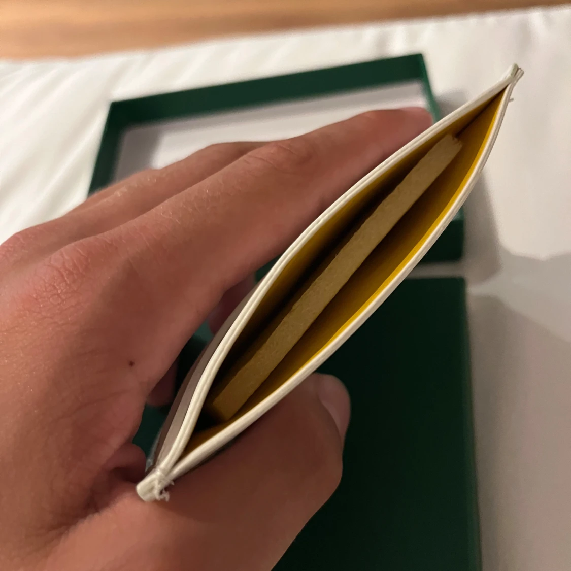 Vit korthållare - 1