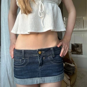 Jeanskjol - Kort vintage jeanskjol💞💞Supersnygg nu till sommaren☀️