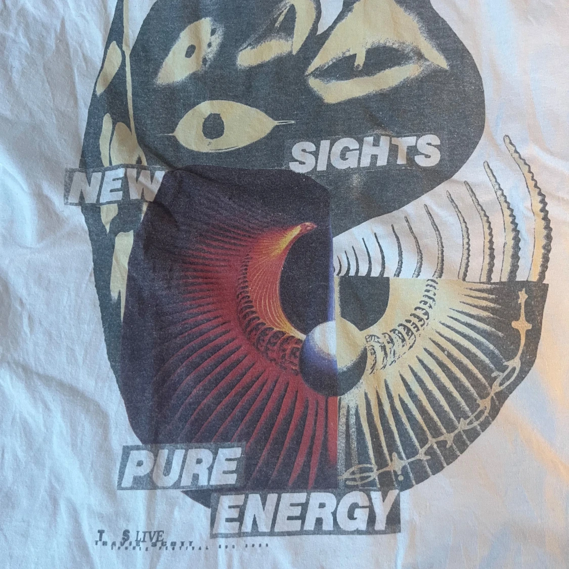 Travis Scott graphic tee Merch 2023 lollapalooza  - 4