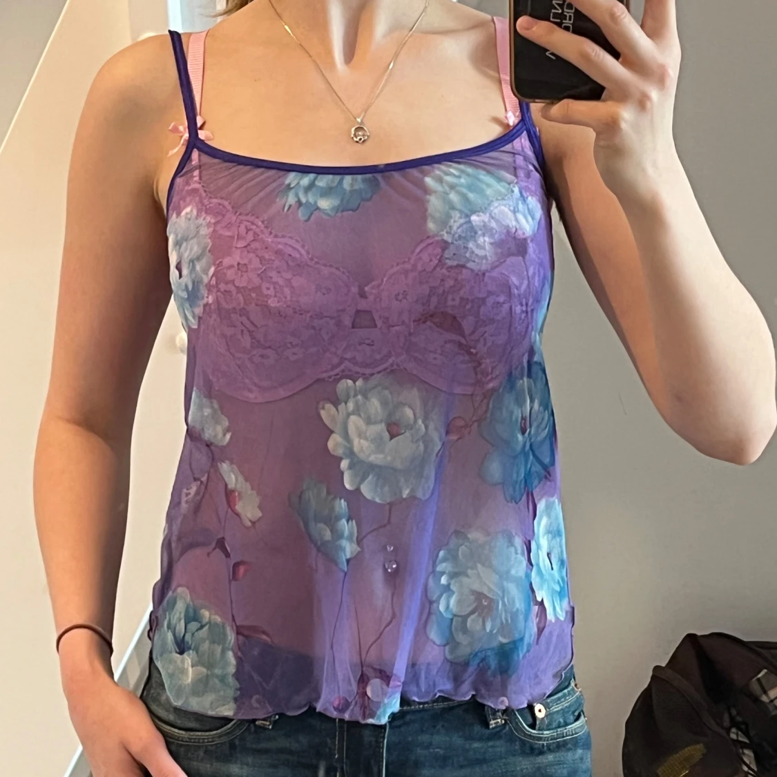 Lila blommig mesh-linnetopp - 4