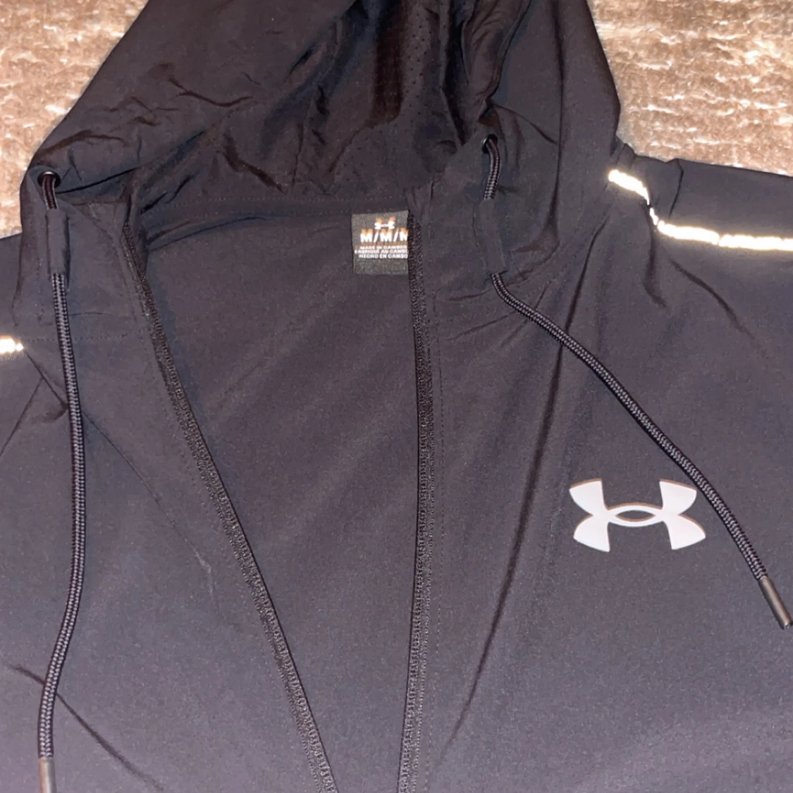 Under Armour Windbreaker - 2