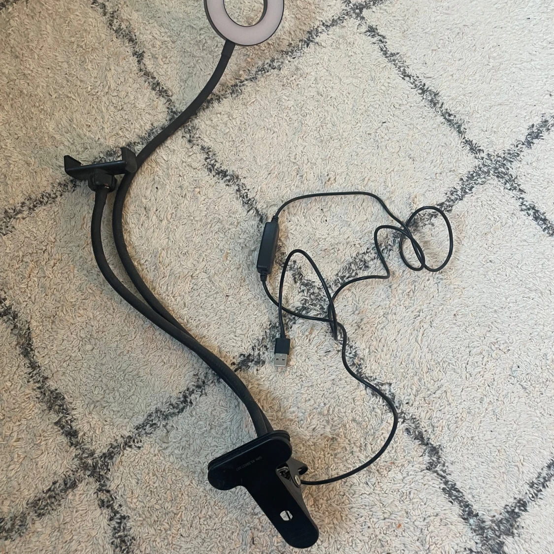 Ring light med mobilhållare och USB - 1