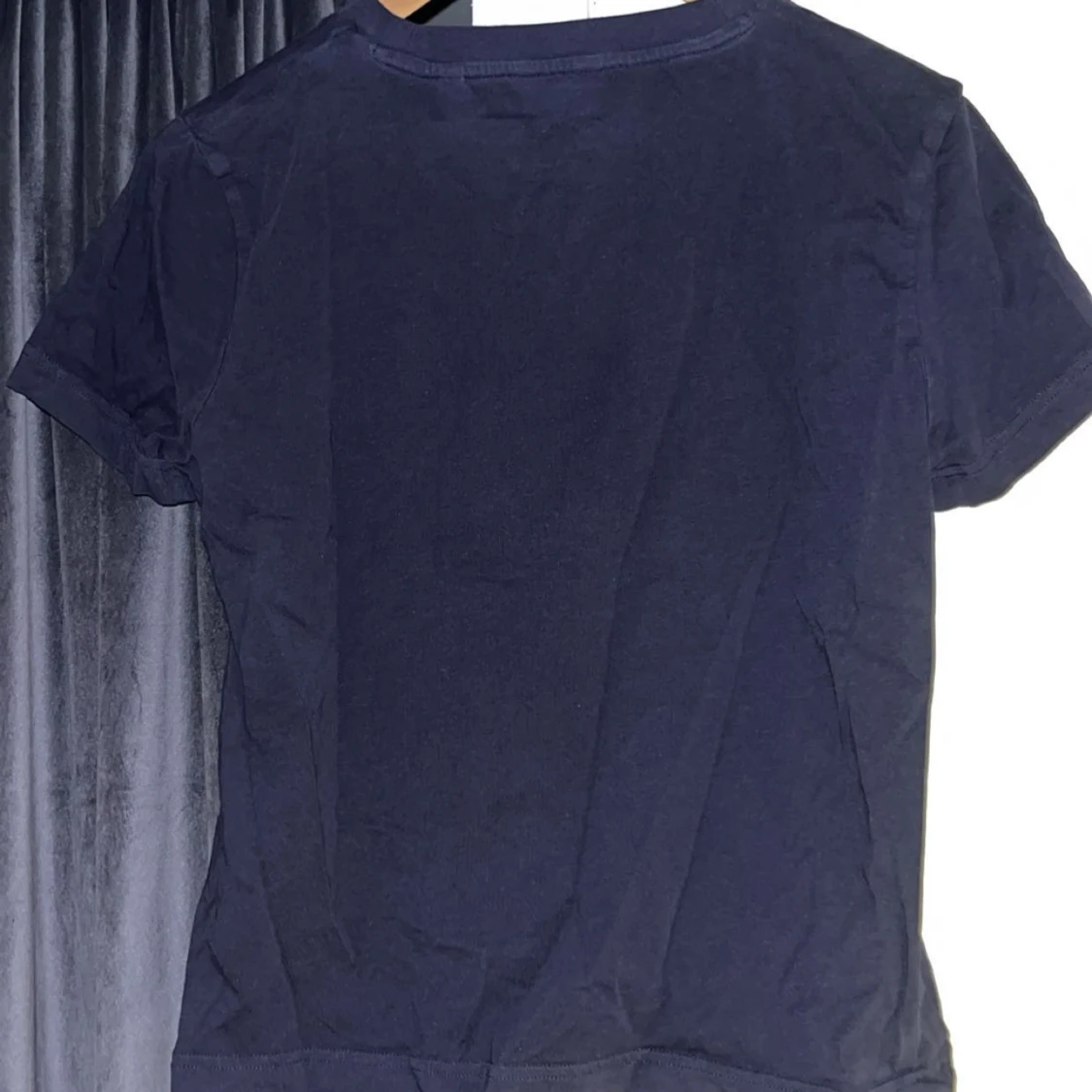 Mörkblå t-shirt från GANT - 1