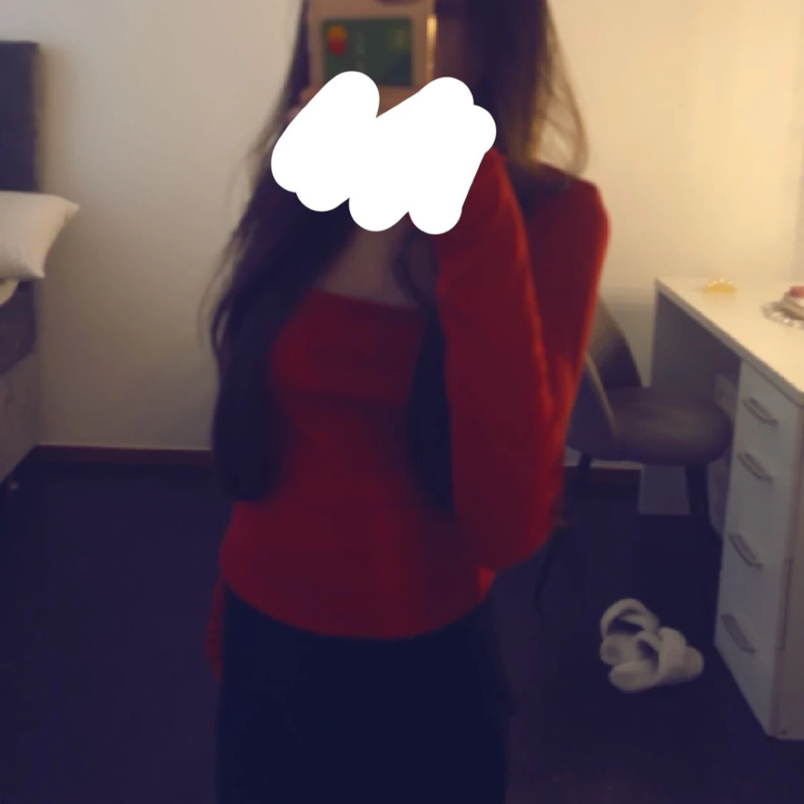 Röd långärmad topp